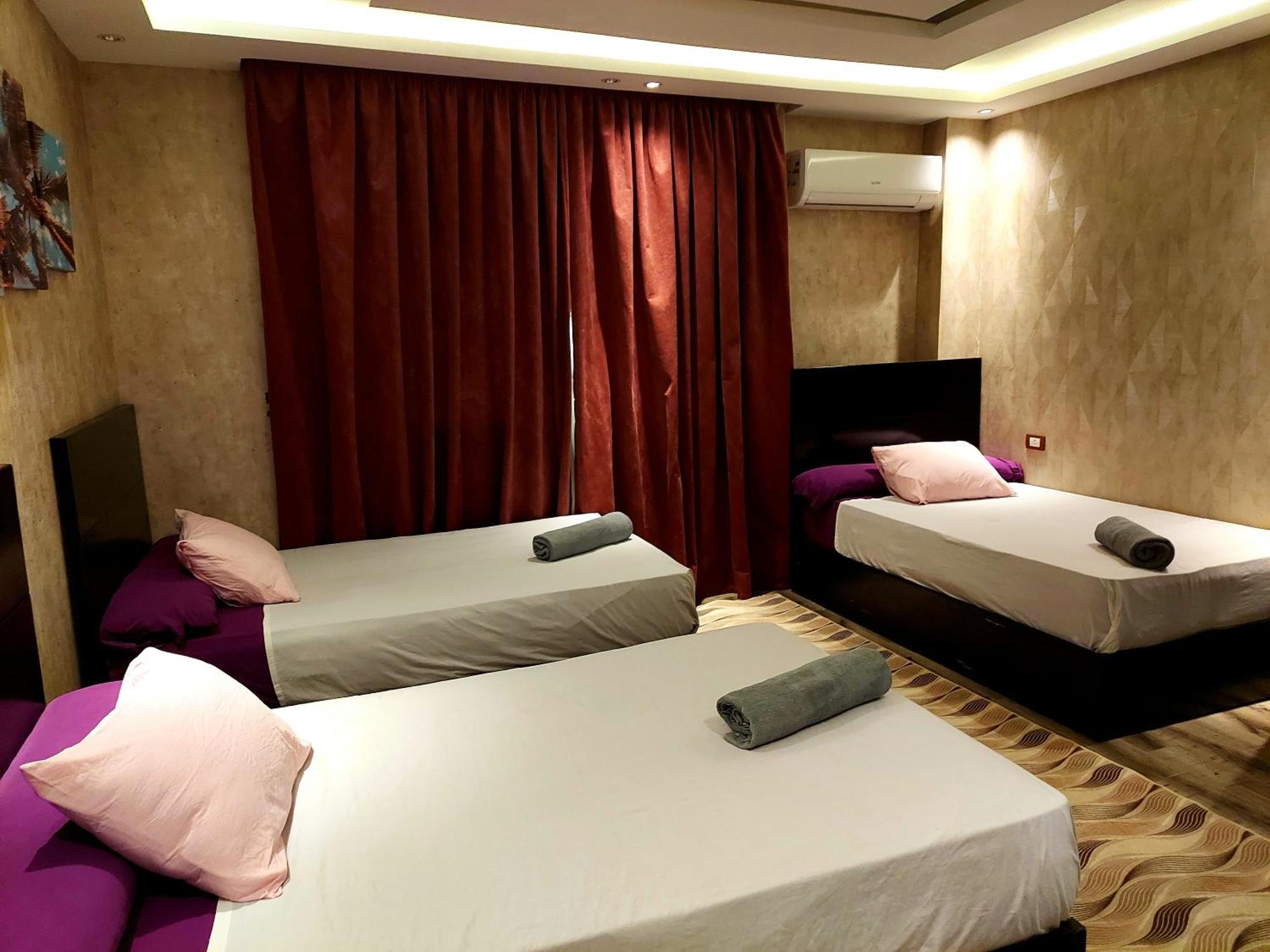 Pyramids Planet Hotel Ghatati Номер фото